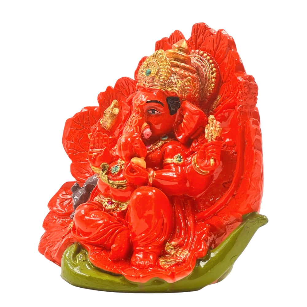 4-Inch Red Leaf Ganesha Idol – Vibrant Decorative Ganpati Statue for Home & Gifts