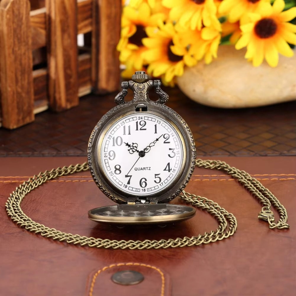 Bleach Hollow Mask Pocket Watch Keychain – Vintage Anime Collectible