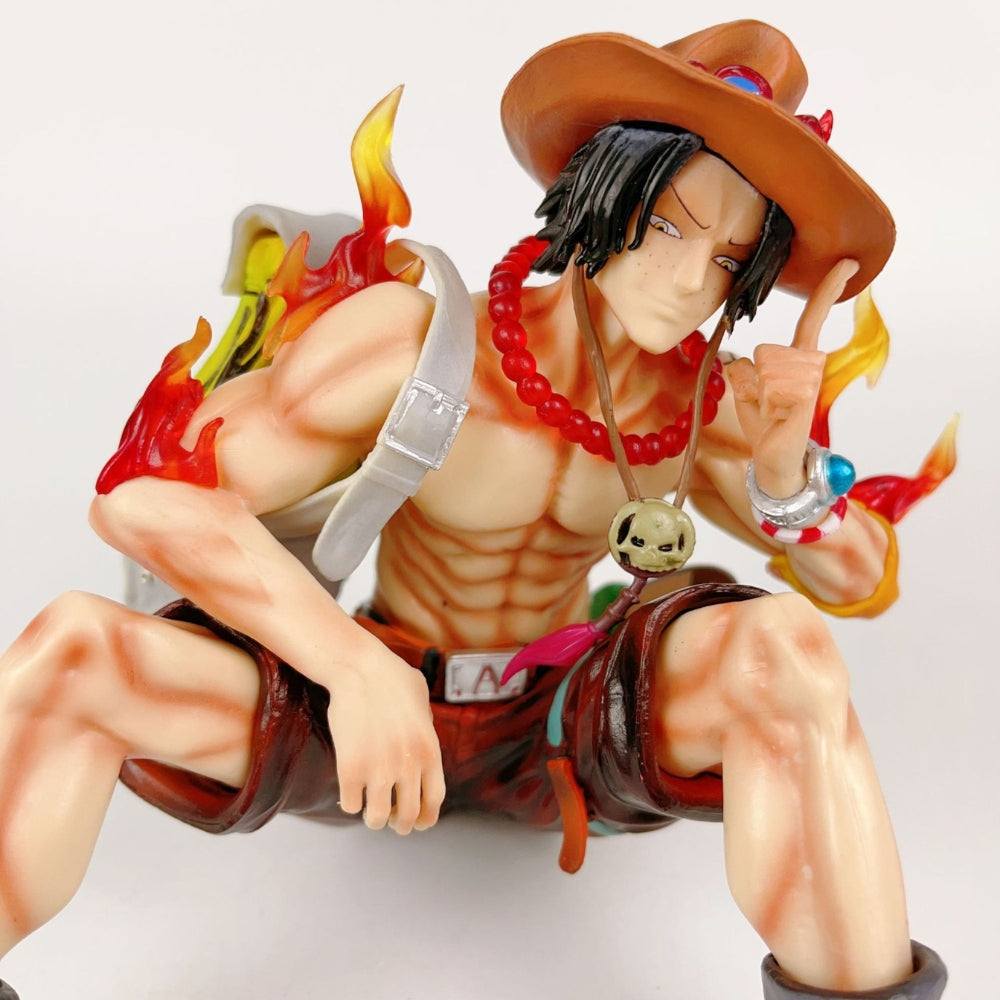 Portgas D. Ace: 11cm Figurine + Wanted Poster