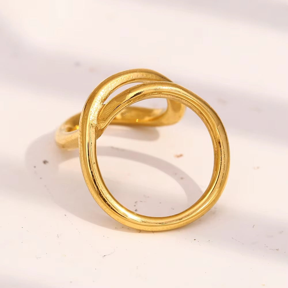 Bold Interlocked Gold Statement Ring